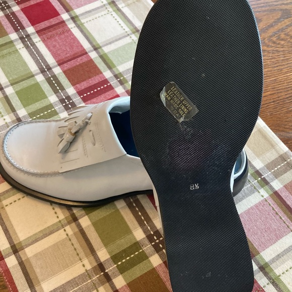 Kenneth Cole Sand Tassle Slip-on Mule Loafers! NWOT, size 8.5! - Picture 4 of 7